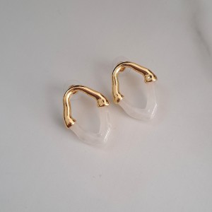 گوشواره رزینی لوزی طرح صدف