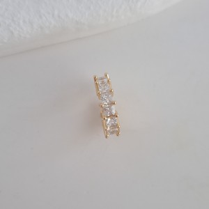 گوشواره غضروفی تنیسی