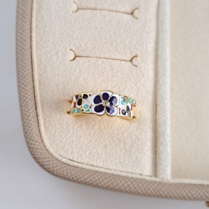 انگشتر گل میناکاری