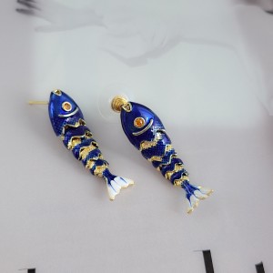 گوشواره میناکاری ماهی آبی زنانه