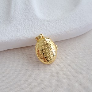 گردنبند لاکت دایره‌ای طرح پروانه*