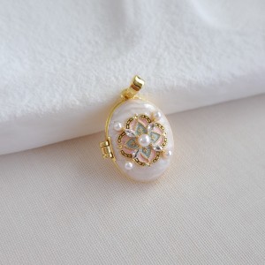 گردنبند لاکت بیضی سفید مرواریدی*
