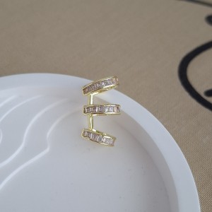 گوشواره ایرکاف سه لاین باگت دار