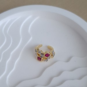 ایرکاف نگین های رنگی