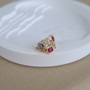 گوشواره نگین رنگی