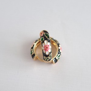 گوشواره حلقه گل میناکاری رنگ مشکی*