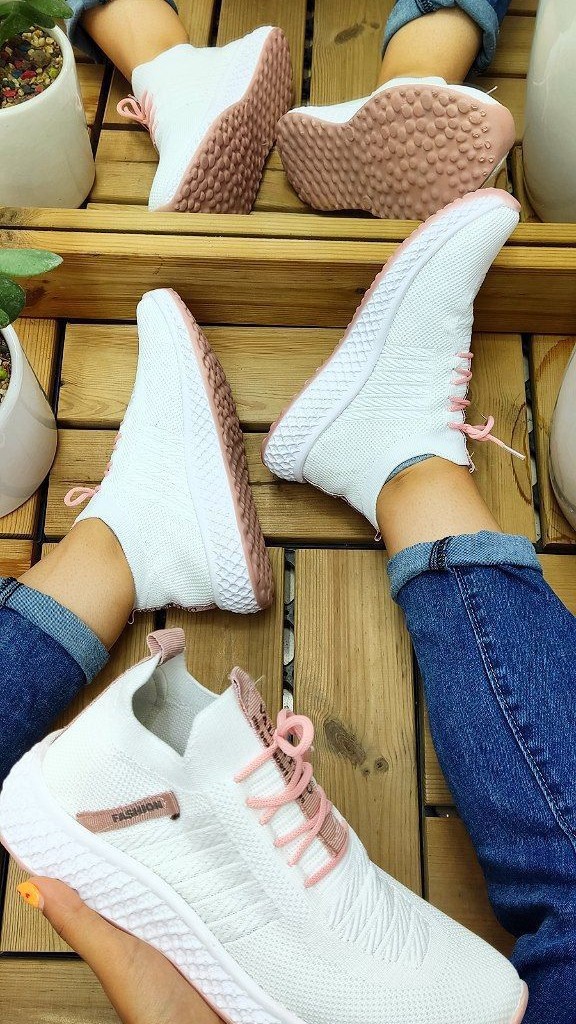 حراج بزرگ کفش اسپرت و پیاده روی  زنانه جورابی مدل FASHION سفید صورتی عاااالی