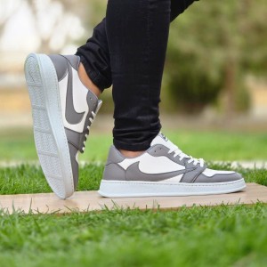 تخفیف ویژه کفش ونس اسپرت پسرانه مردانه مدل نایک  نرم و با کیفیت بالا رنگ مشکی طوسی با کد ۵۲۰۹ با ارسال رایگان