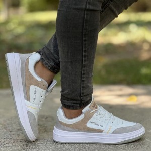 فروش عالی کفش اسپرت  زنانه  دخترانه مدل فندی منحصربفرد و خاص رنگ سفید طوسی کرم باارسال رایگان کد5005