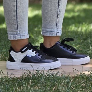 فروش هیجان انگیز کفش کتونی اسپرت دخترانه زنانه مدل زارا zara شیک و به روز رنگ مشکی سفید  باارسال رایگان