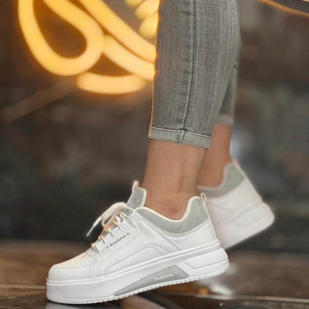 حراج استثنایی کتونی  اسپرت دخترانه  زنانه مدل جدید ونس  رنگ  سفید طوسی  به روز