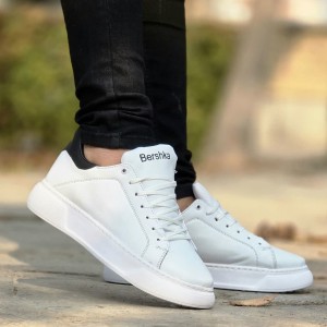 آفرررر ویژه کفش کتونی اسپرت ونس مردانه و پسرانه مدل برشکا Bershka کیفیت عالی و ترند بازار رنگ سفید تمام  باارسال رایگان