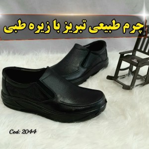 کفش مجلسی اداری مردانه پسرانه مدل چرم طبیعی تبریز رویه دوخت دار با کیفیت و شیک مشکی 2044