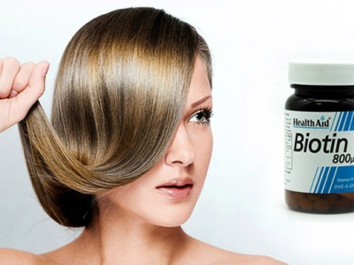 نقش بیوتین در رشد مو چقدر واقعی است؟ بررسی علمی تاثیر ویتامین B7 بر سلامت مو