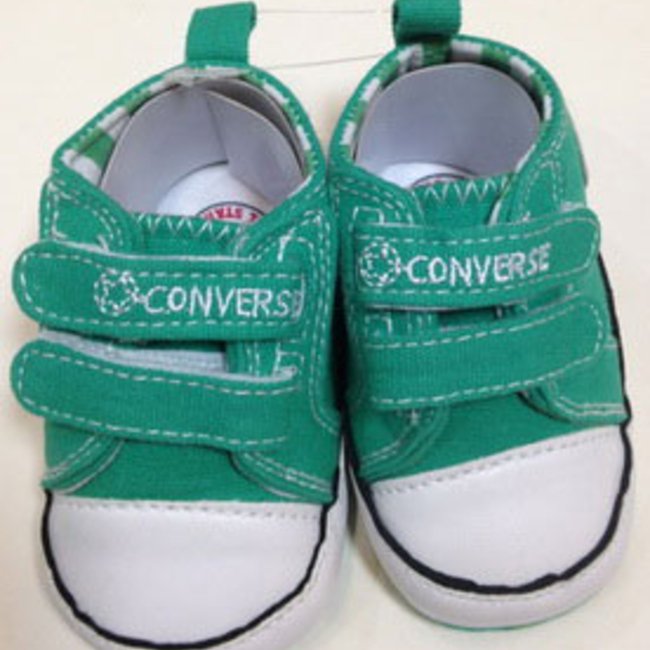 پاپوش پسرانه سبز و سفيد2 چسب Converse