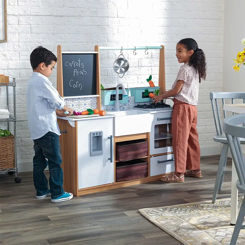 آشپزخانه کودک چوبی کیدکرفت مدل KidKraft Farmhouse Children's Kitchen کد 53444