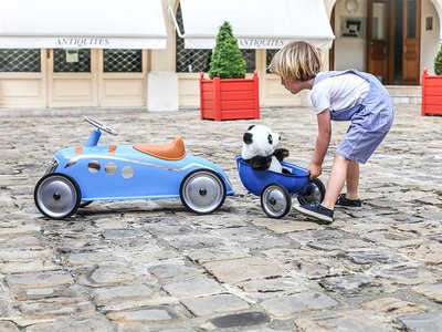 ماشین پایی کودک جایگزینی مناسب برای ماشین شارژی