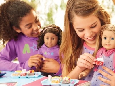 خرید عروسک دخترانه : هدیه ای بی نظیر برای دختر کوچولوها