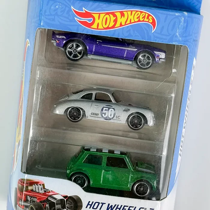 ماشین مسابقه هات ویلز 3 عددی HOTWHEELS کد P/K590/A
