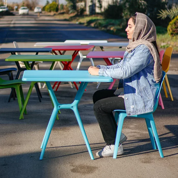 میز بزرگسال مربع  تیکا رنگ صورتی P/TF03/SO