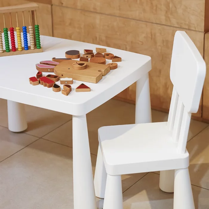 صندلی کودک مدل ماموت MAMMUT رنگ سفید کد 3551