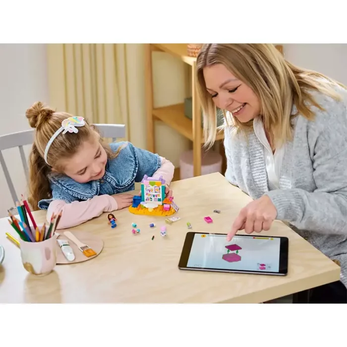 لگو خانه عروسک گبی 60 قطعه مدل Crafting with Baby Box کد 10795