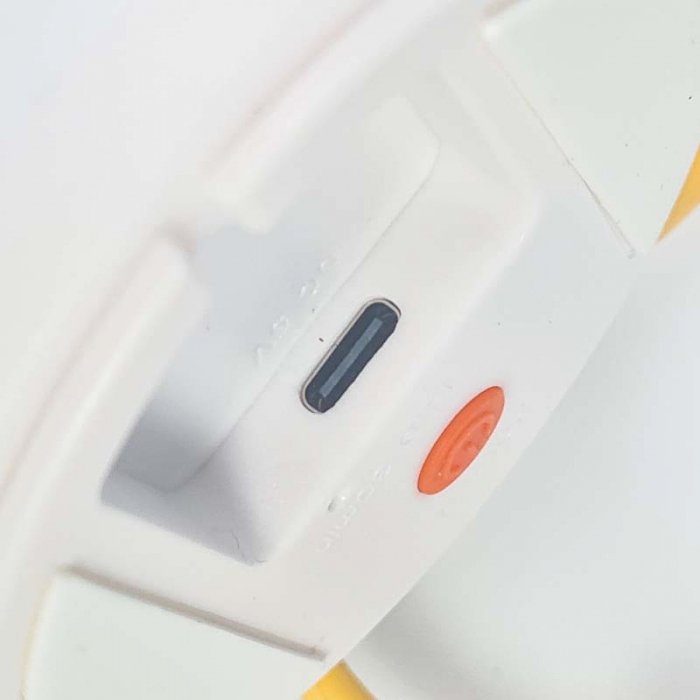 چراغ خواب سیلیکونی طرح گلابی کد ZH126