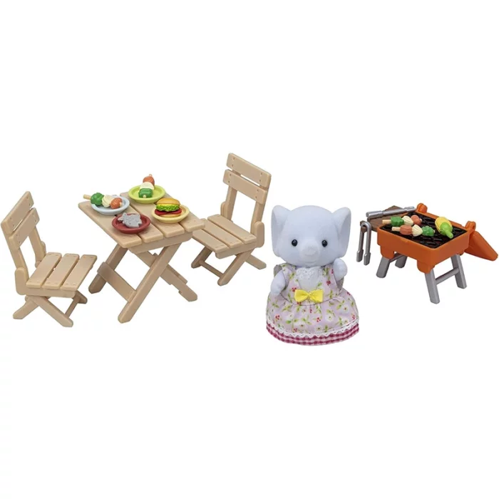 اسباب بازی سیلوانیان فامیلیز Sylvanian Families مدل BBQ Picnic Set -Elephant Girl کد 5640