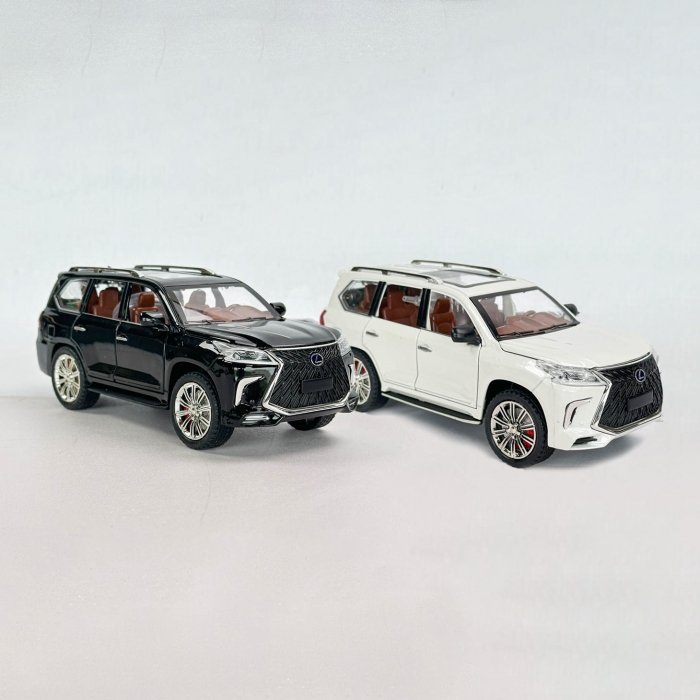 ماشین فلزی دودزا مدل لکسوس LX570 مدل CZ125AD