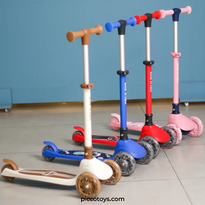 اسکوتر کودک تاشو کیک اند رول Kick and roll Scooter رنگ کرم قهوه ای کد P/K4/CQ