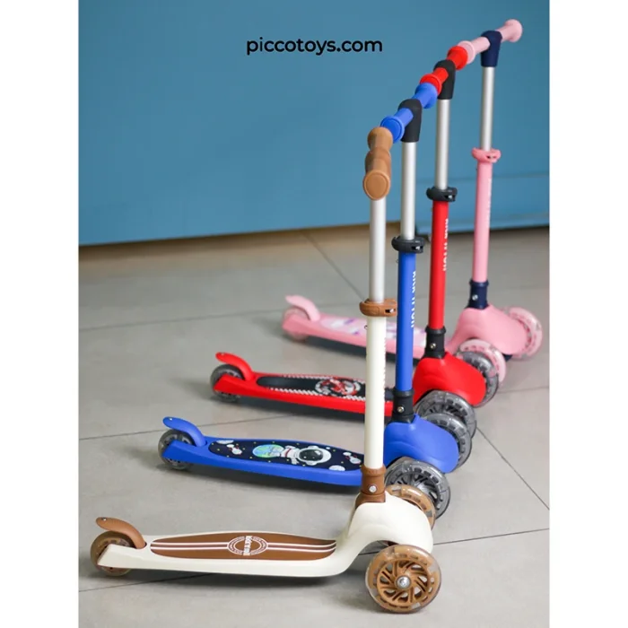 اسکوتر کودک تاشو کیک اند رول Kick and roll Scooter رنگ صورتی کد P/K4/SU
