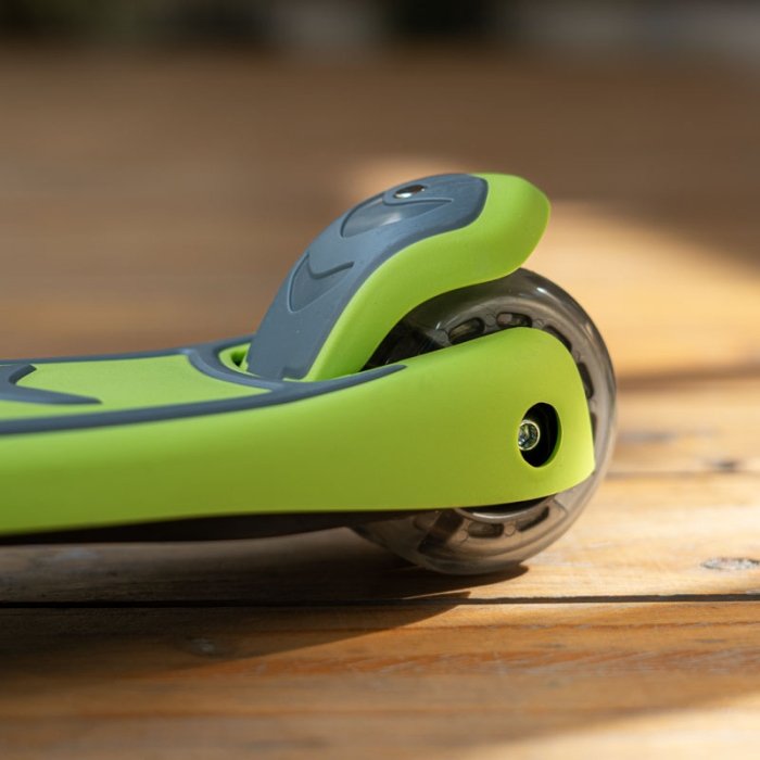 اسکوتر کودک تاشو کیک اند رول Kick and roll Scooter رنگ سبز کد P/S6/SA
