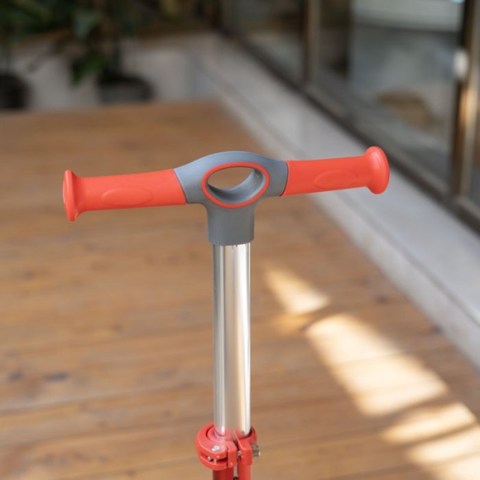 اسکوتر کودک تاشو کیک اند رول Kick and roll Scooter رنگ قرمز کد P/S6/GH