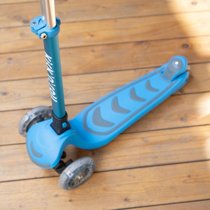 اسکوتر کودک تاشو کیک اند رول Kick and roll Scooter رنگ آبی کد P/S6/AB