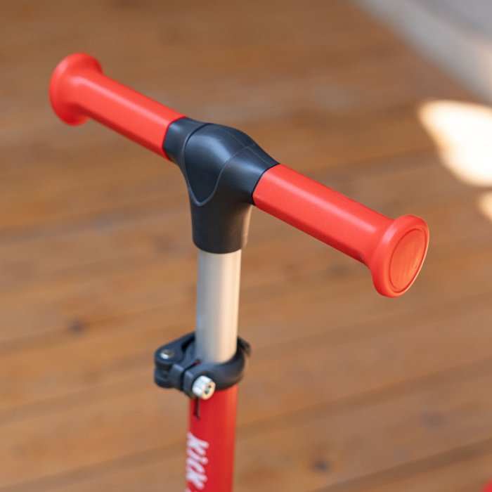 اسکوتر کودک تاشو کیک اند رول Kick and roll Scooter رنگ قرمز کد P/K4/GH