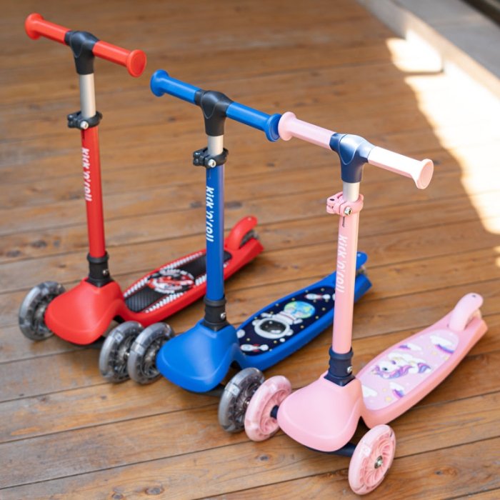 اسکوتر کودک تاشو کیک اند رول Kick and roll Scooter رنگ قرمز کد P/K4/GH