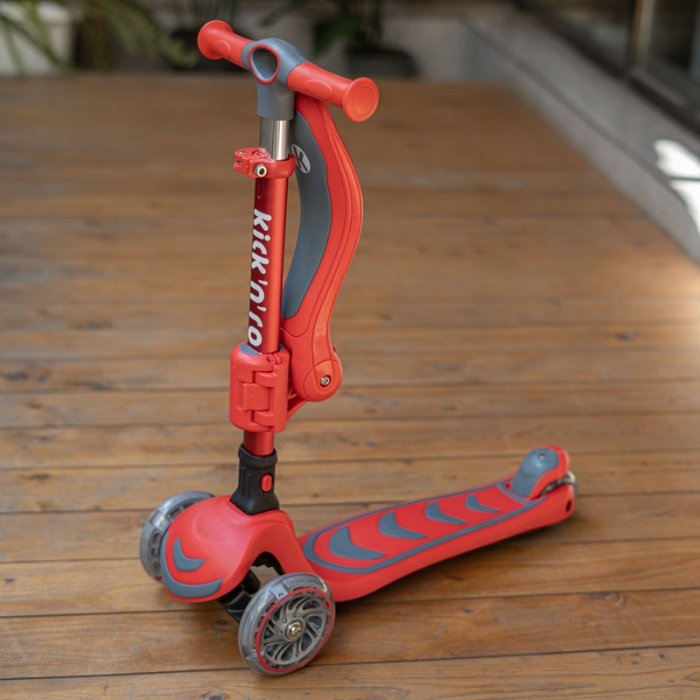 اسکوتر کودک تاشو کیک اند رول Kick and roll Scooter رنگ قرمز کد P/S62in1/GH