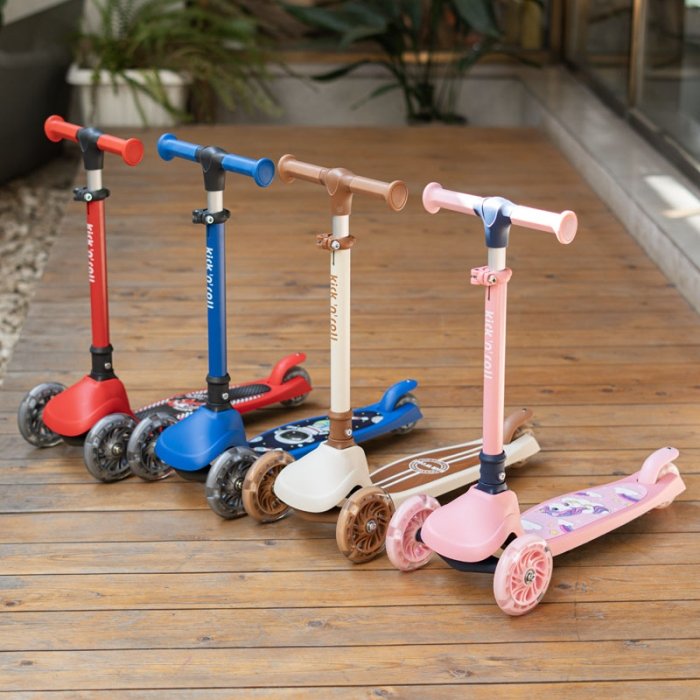 اسکوتر کودک تاشو کیک اند رول Kick and roll Scooter رنگ کرم قهوه ای کد P/K4/CQ