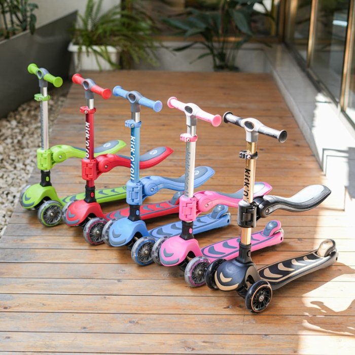 اسکوتر کودک تاشو کیک اند رول Kick and roll Scooter رنگ آبی کد P/S62in1/AB