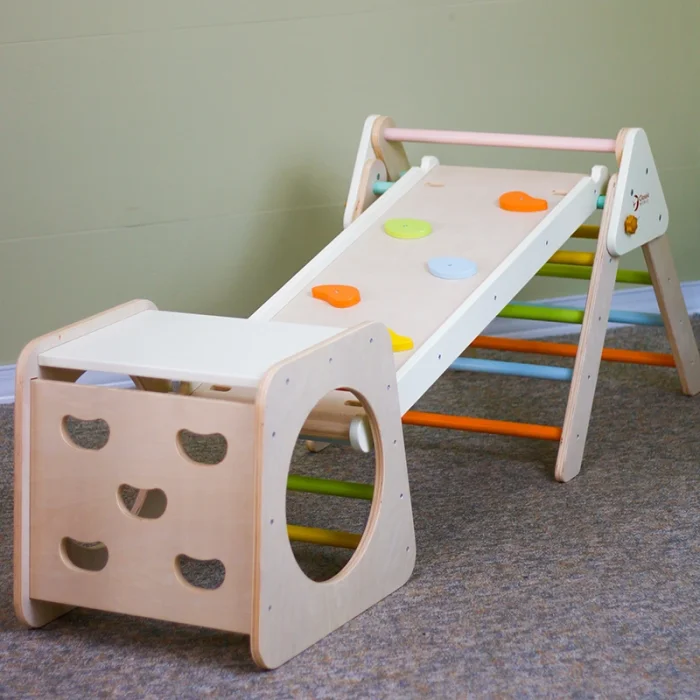 اسباب بازی نردبان مثلثی پیکلر کلاسیک ورلد classic world Foldable Children Triangle Climbing Set کد 60015