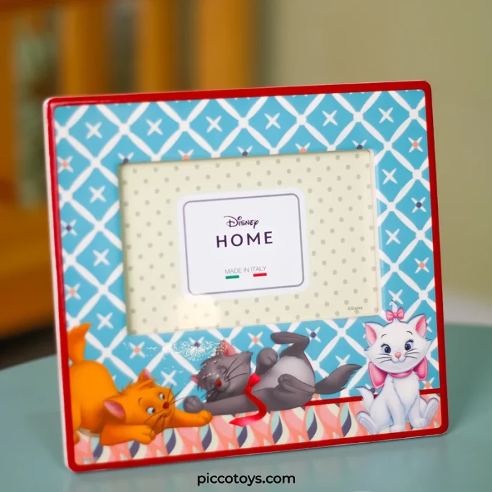 قاب عکس ایگان مدل گربه های اشرافی PHOTOFRAME ARISTOCATS 20X18CM کد 102033