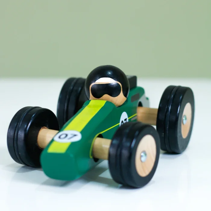 ماشین مسابقه چوبی کلاسیک ورلد مدل Silverstone Classic World کد 20235