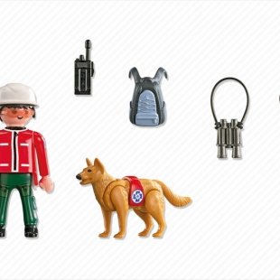 0009616_playmobil-country-mountain-rescuer-with-search-dog-5431.jpeg