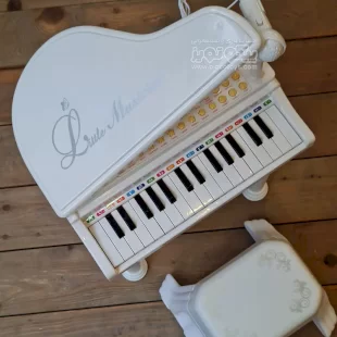 پیانو اسباب بازی سفید