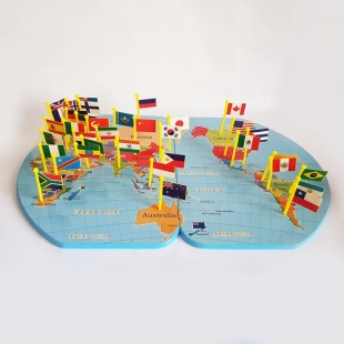 پازل چوبی کودک نقشه جهان با پرچم