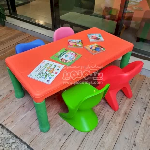 میز و صندلی کودک