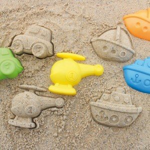 قیمت قالب شن بازی مسافرتی کودک Travel Sand Mold Set hape 4045