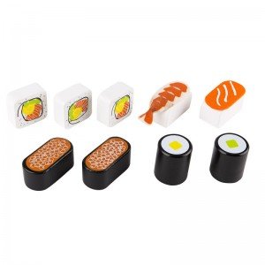 انواع مختلف سوشی در ست  سوشی و ظرف غذای بازی چوبی