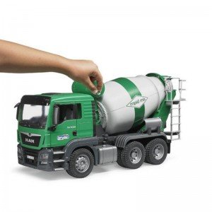 کامیون میکسر سیمان cement mixer truck bruder 3710