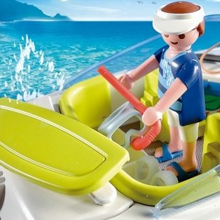 playmobil_toys_family_speedboat_1_4862.jpg